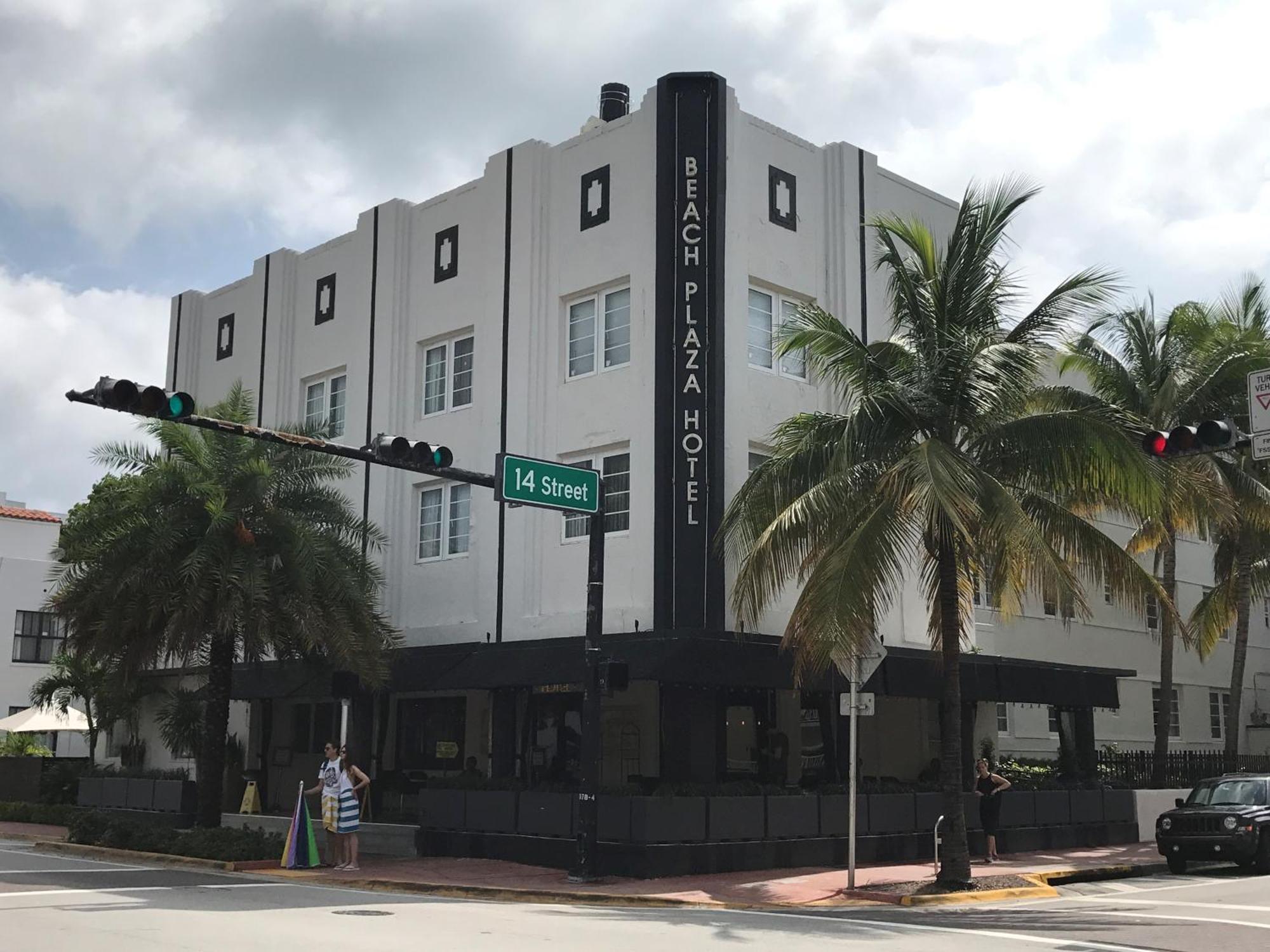 South Beach Plaza Hotel