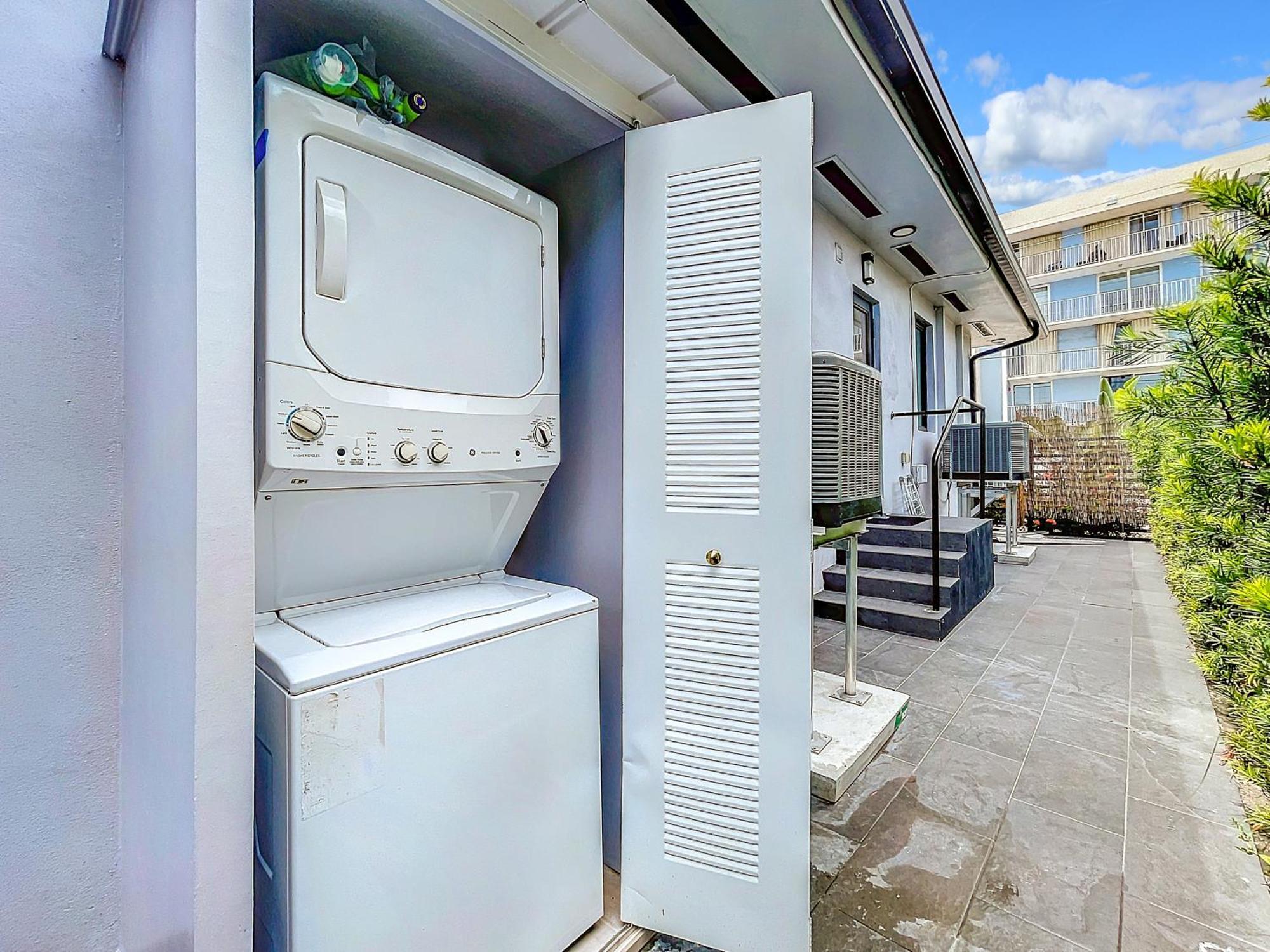 Los Patios Home Suites