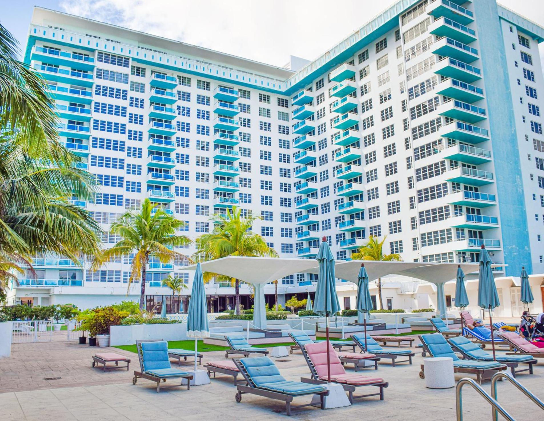 Seacoast Suites On Miami Beach