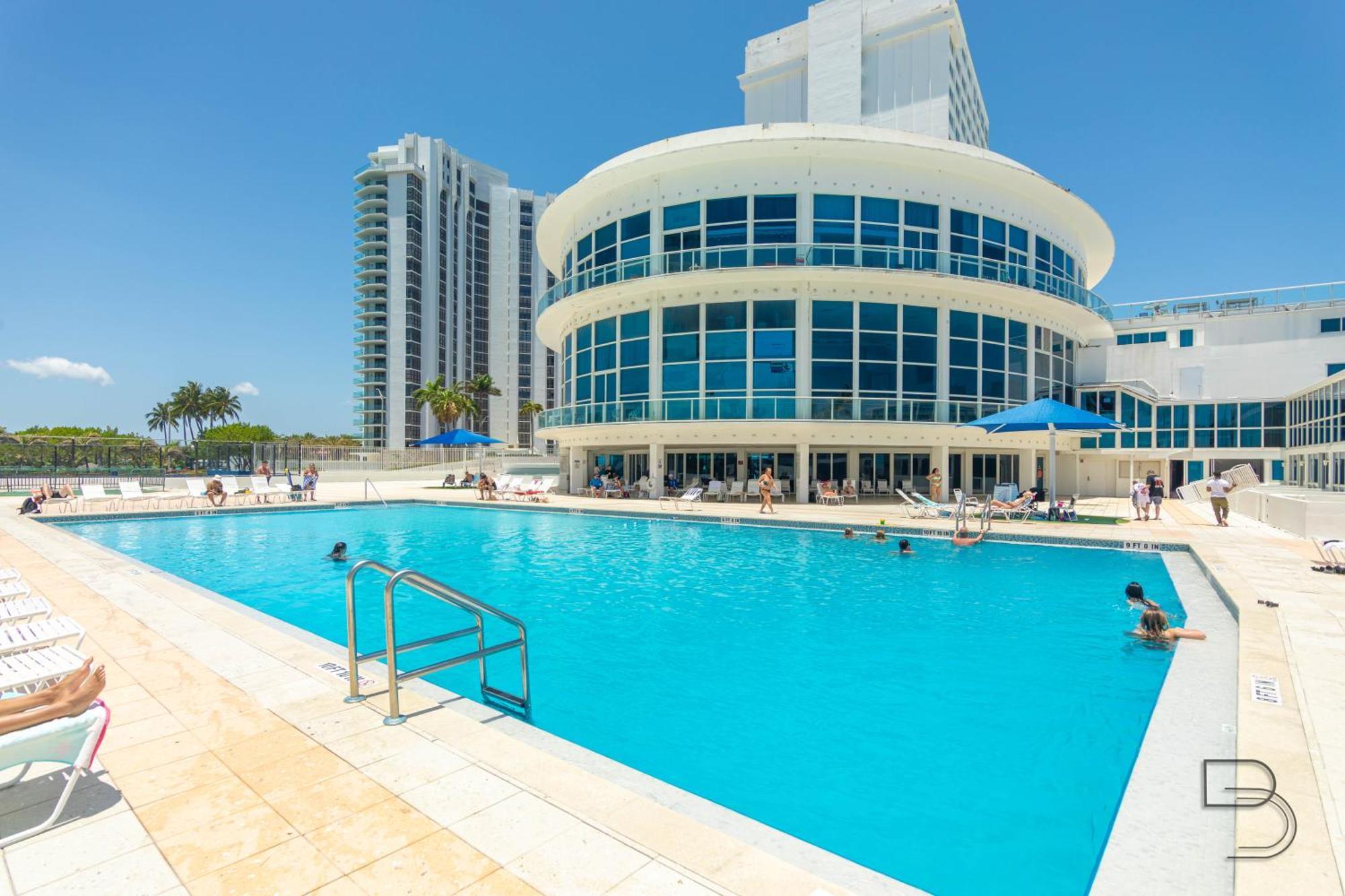 Girasole Apartments